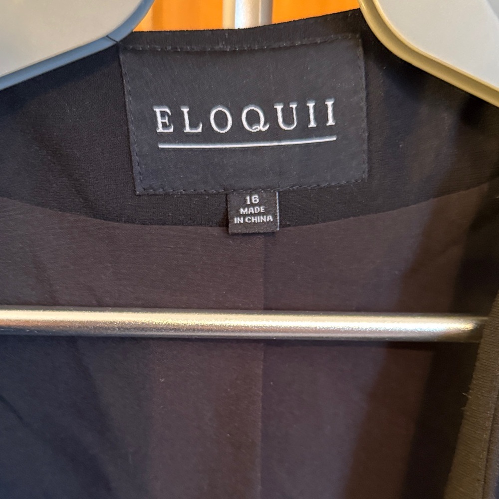 Eloquii Women's Classic Black Blazer size 16. Great condition. - Picture 2 of 2
